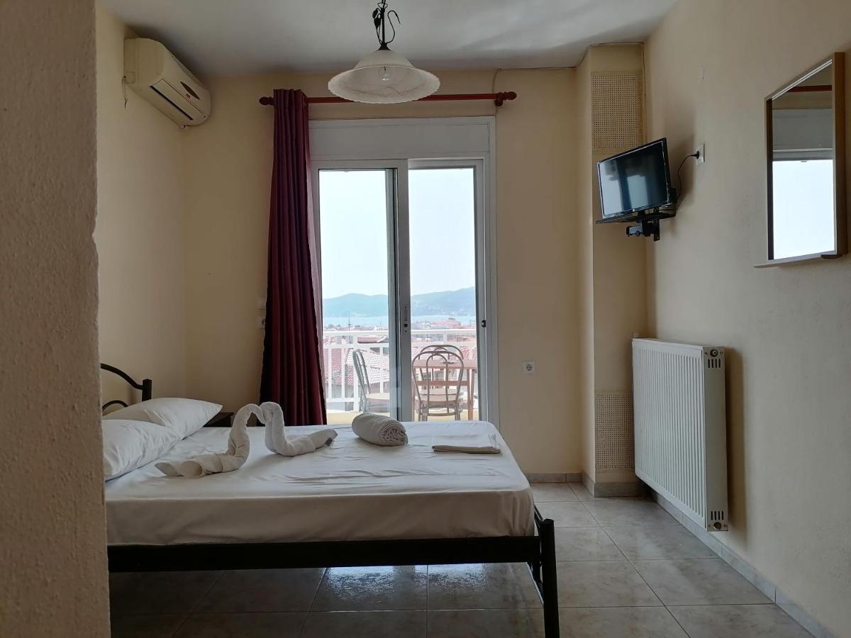 House Lena Apartment Sarti Exterior photo