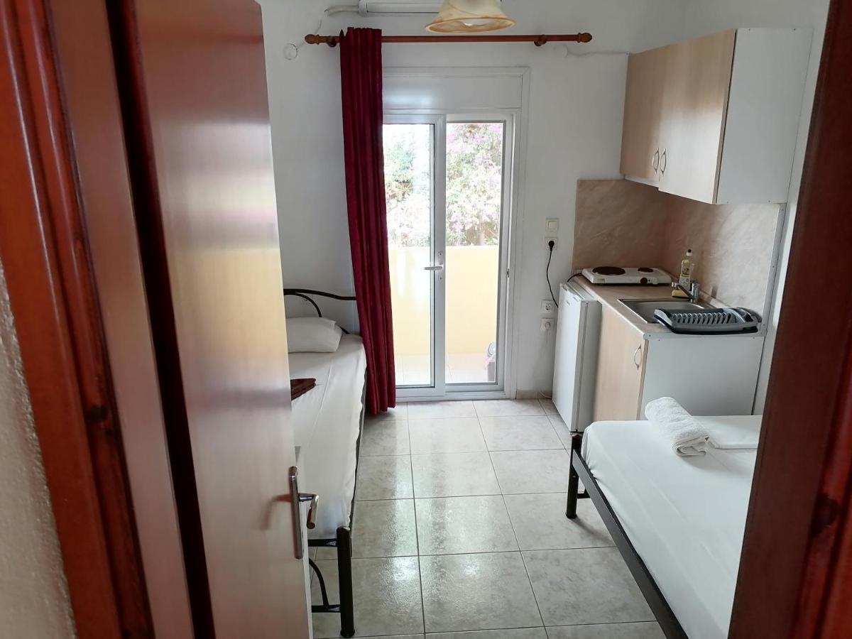 House Lena Apartment Sarti Exterior photo
