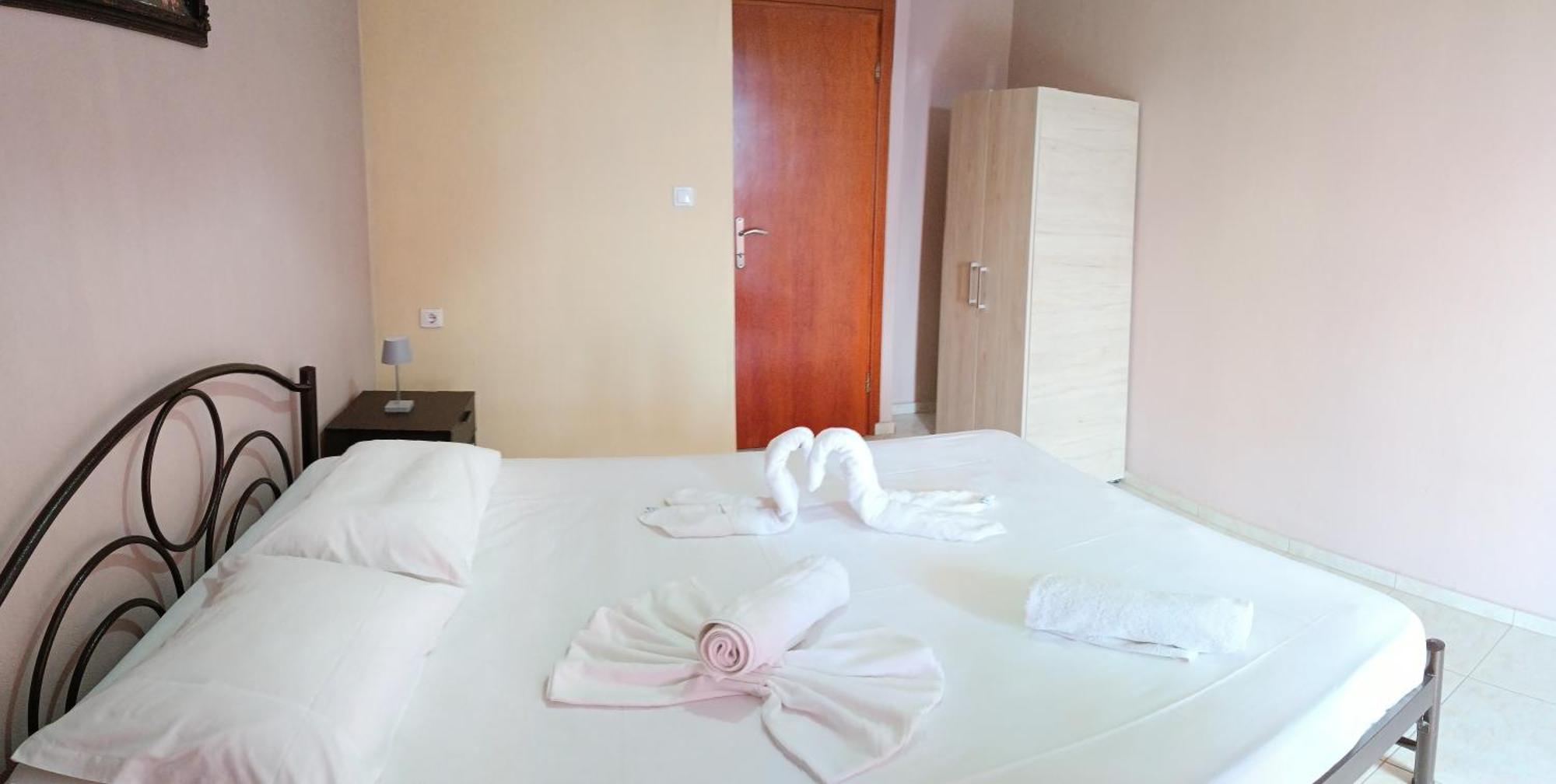 House Lena Apartment Sarti Room photo